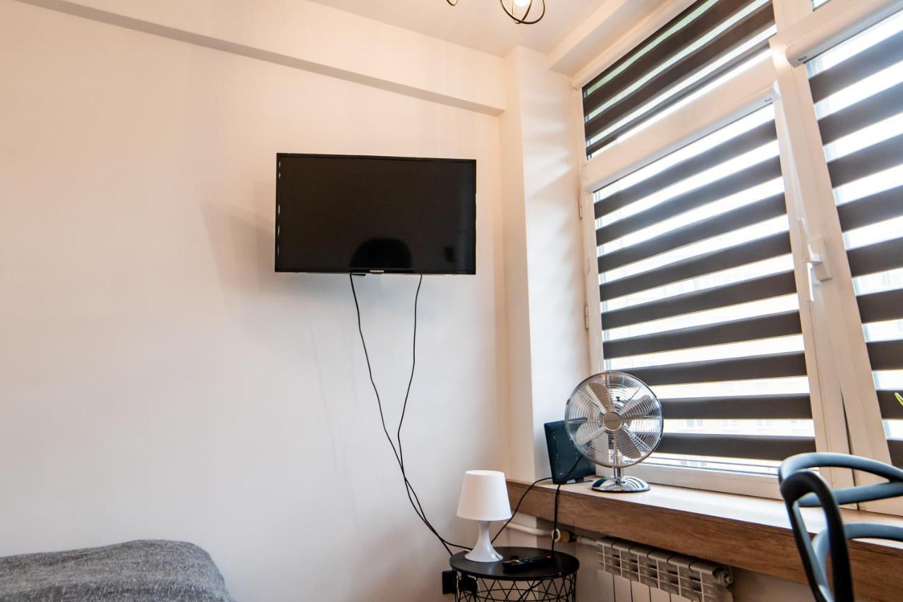 Komfortowy Apartament Scisle Centrum Радом Екстериор снимка